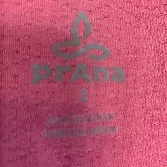 Prana Helani Top T-Shirt . Size Small. Pink color. - Picture 6 of 7